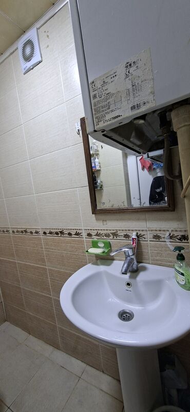 Köhnə tikili: Bakı, Bayıl, 2 otaqlı, Köhnə tikili, 45 kv. m -da lalafo.az — 15 Köhnə tikili: Bakı, Bayıl, 2 otaqlı, Köhnə tikili, 45 kv. m — 15