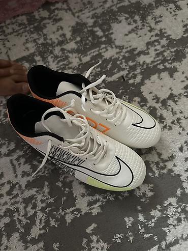 Футбольные бутсы Nike Mercurial (FG) для натурального газона. - Верх