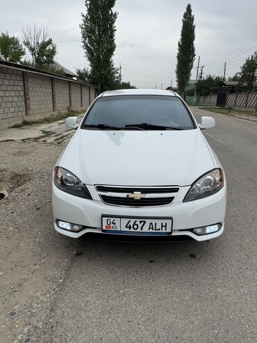 купить машину шевроле: Chevrolet Lacetti: 2014 г., 1.5 л, Механика, Бензин, Седан