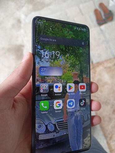 телефон флай с телевизором сенсорный: Tecno Camon 20 Pro, 8 GB, Barmaq izi