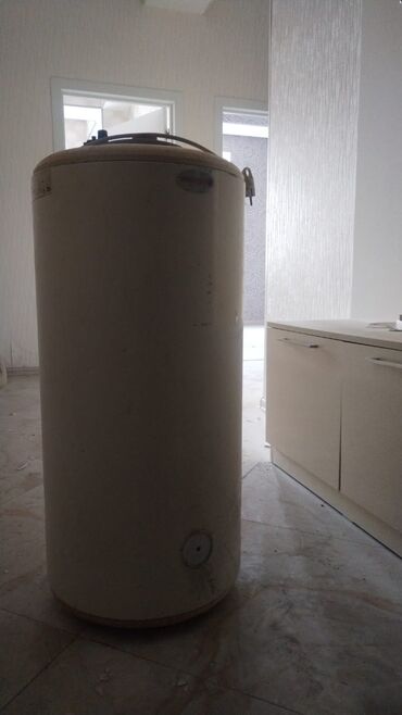 Masa və oturacaq dəstləri: Ariston 100 l