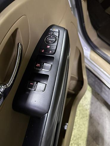 Kia: Kia Carnival: 2019 г., 2.2 л, Автомат, Дизель, Минивэн — 6