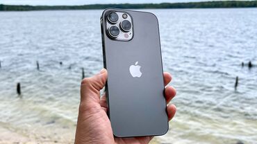 iphone телефон: IPhone 13 Pro, Б/у, 128 ГБ, Черный, Чехол, Зарядное устройство, Защитное стекло, 80 %