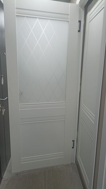 Межкомнатные двери: Межкомнатная дверь белого цвета с классическим дизайном. Подойдет для at lalafo.kg — 8 Межкомнатные двери: Межкомнатная дверь белого цвета с классическим дизайном. Подойдет для — 8