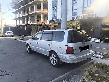пол присеп: Honda Odyssey: 1995 г., 2.2 л, Автомат, Бензин — 3