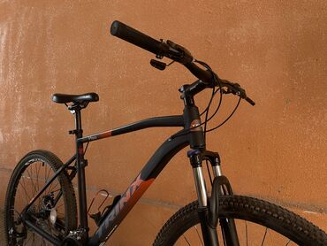 седло для велосипеда: Горный велосипед, Trinx, Рама L (172 - 185 см), Алюминий, Китай, Б/у