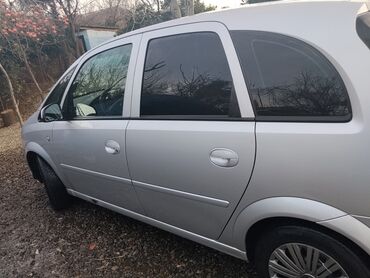 Opel: Opel Meriva: 1.3 l | 2006 il 335000 km Van/Minivan — 3