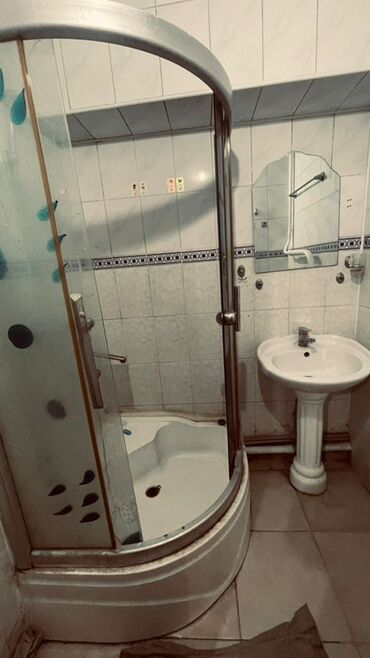 Долгосрочная аренда комнат: 48 м², С мебелью — 6