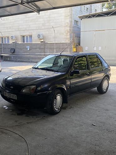 fiesta: Ford Fiesta: 2002 г., Хэтчбэк — 2