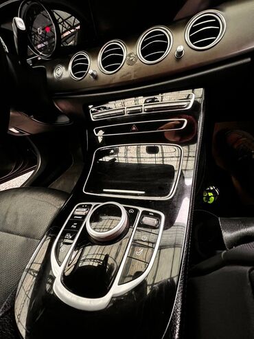 Mercedes-Benz: Mercedes-Benz E-Class: 2017 г., 2 л, Автомат, Бензин, Универсал — 15