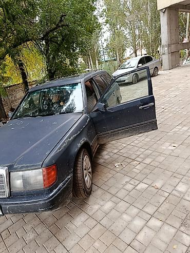 Mercedes-Benz W124: 1990 г., Механика, Универсал