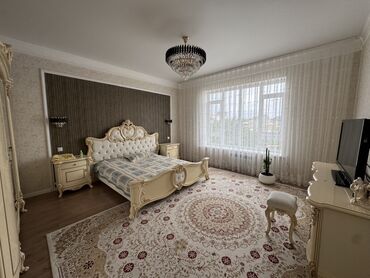 Продажа домов: Дом, 300 м², 4 комнаты, Риэлтор, Дизайнерский ремонт — 8