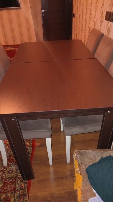 стол для ремонта телефонов: Гостиный стол, Б/у at lalafo.az стол для ремонта телефонов: Гостиный стол, Б/у