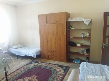 Uzunmüddətli kirayə evlər: 200 kv. m, 5 otaqlı, Qaz, İşıq, Su -da lalafo.az — 1 Uzunmüddətli kirayə evlər: 200 kv. m, 5 otaqlı, Qaz, İşıq, Su — 1