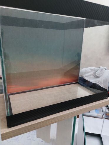Akvariumlar: Şüşə akvarium – dekorativ fonlu modellər ölçü 30×25×15 Məhsul təsviri — 29