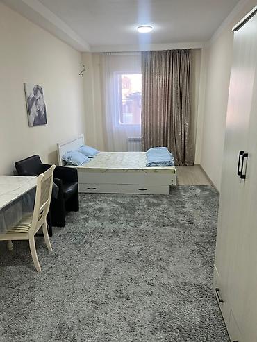 📍 ЦУМ 🌆 Бишкек 💰 35 000 сом 🏢 2/3 этаж ✨ Косметический ремонт 🛋 С