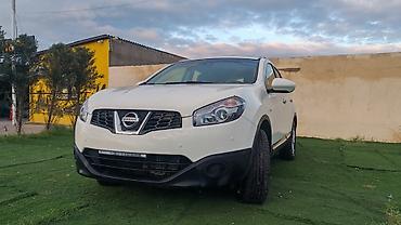 prado satisi: Nissan Qashqai: 0.2 l | 2010 il Krossover — 4