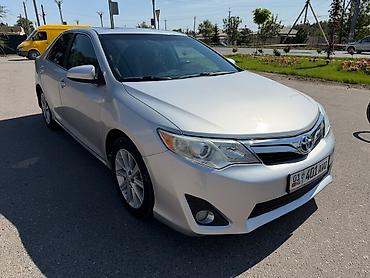 авто химзавод: Toyota Camry: 2013 г., 2.5 л, Автомат, Гибрид, Седан — 7