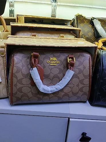 бостон резорт: Сумка Coach Signature - Формат: бостон/дуффл среднего размера с — 1