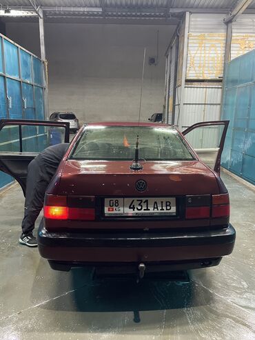 пассат вента: Volkswagen Vento: 1.6 л | 1993 г. | Вэн/Минивэн