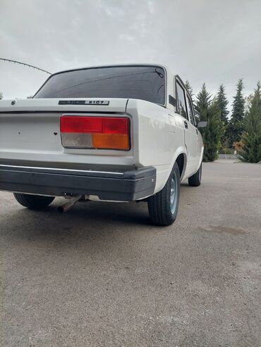 vaz 2107: VAZ (LADA) 2107: 1.6 l | 2017 il Sedan