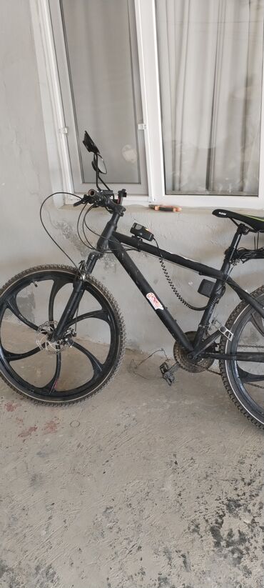 Uşaq velosipedləri: İşlənmiş İki təkərli Uşaq velosipedi 26", sürətlərin sayı: 20, Ödənişli çatdırılma