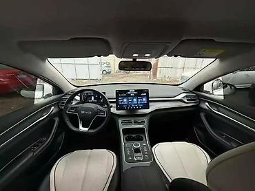byd qin plus dm i: BYD Qin: 2025 г., Гибрид, Седан — 7