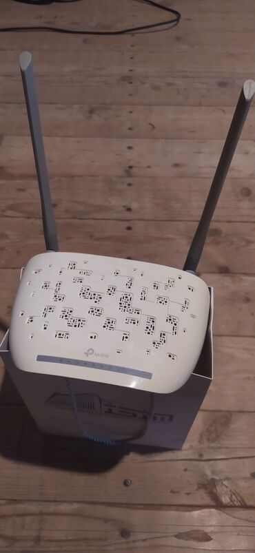 sazz wifi modem: TP Link WiFi modem. Ünvan: Bakı şəh; Xəzər ray; Şüvəlan qəs; Mir