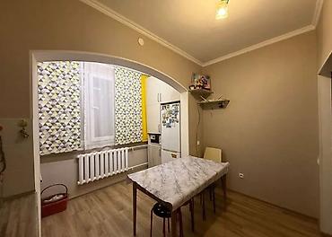 flat osh: 1 комната, 42 м², 12 мкр 106 серия, 3 этаж, Евроремонт — 5