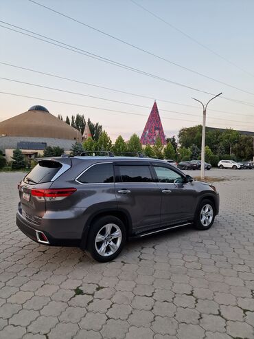 тойота хайлендер 2020 цена в бишкеке: Toyota Highlander: 2019 г., 3.5 л, Автомат, Бензин, Внедорожник