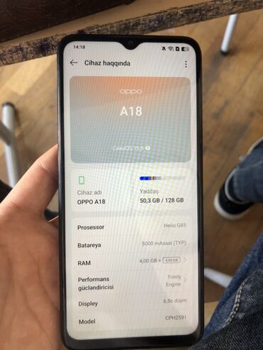 Apple iPhone: IPhone X, Qara, Qırıq — 7