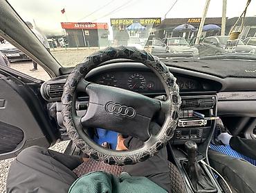 тойота приус с: Audi 100: 1995 г., 2.6 л, Механика, Бензин, Седан — 4