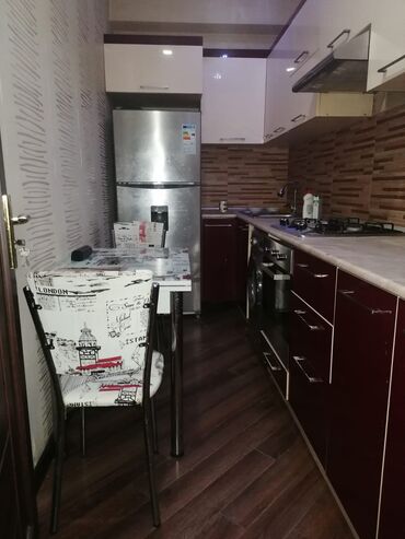 Uzunmüddətli kirayə mənzillər: Unvan xirdalan seheri 1 nomreli mekdebin yani 3 otaq tam esyali her -da lalafo.az — 2 Uzunmüddətli kirayə mənzillər: Unvan xirdalan seheri 1 nomreli mekdebin yani 3 otaq tam esyali her — 2