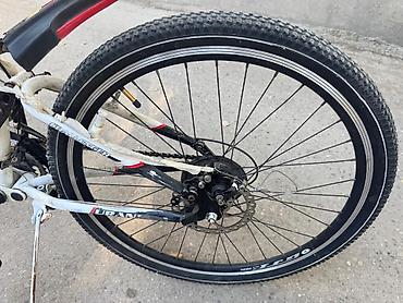 Велосипеды: Б/у Городской велосипед Cannondale, 26", скоростей: 24 — 10