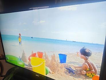 ucuz smart tv: Samsung TV satilir. 109 ekran smart. Ideal veziyyetde. Qiymet 280 azn — 1