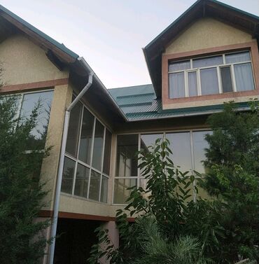 проекты двухэтажных домов в Кыргызстан | Продажа домов: 350 м², 6 комнат, Старый ремонт С мебелью, Кухонная мебель