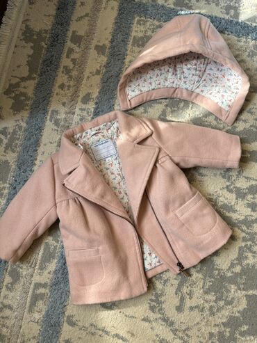 Верхняя одежда: Комбинезон с сердечками😍 Размер 6-12мес. Очень удобный) мягкий) — 9