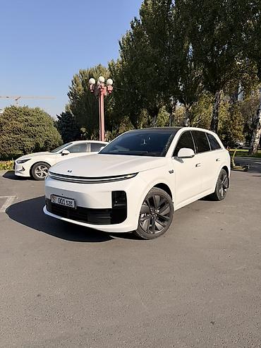wuling mini ev: Lixiang L6: 2025 г., 1.5 л, Вариатор, Электромобиль, Кроссовер — 1