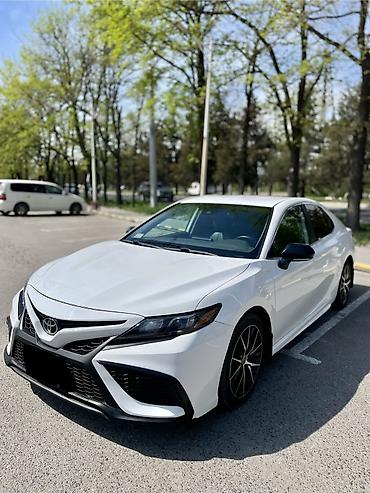 Toyota: Toyota Camry: 2021 г., 2.5 л, Автомат, Бензин, Седан — 1