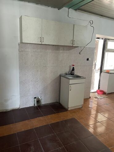 продаю дом совхоз фрунзе: 100 м², 3 комнаты, Утепленный, Забор, огорожен