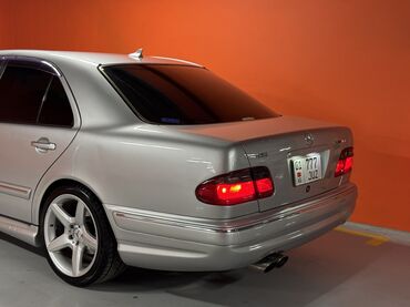 Mercedes-Benz: Mercedes-Benz E-Class: 2000 г., 3.2 л, Автомат, Бензин, Седан — 4