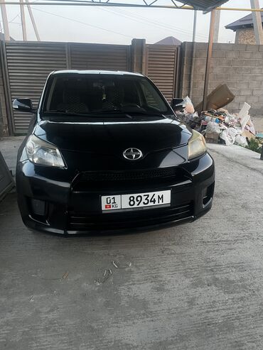 Toyota: Toyota ist: 2009 г., 1.8 л, Автомат, Бензин