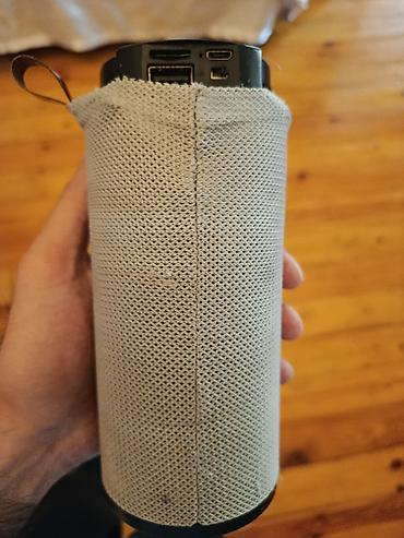 karaoke mikrofon: Portativ Bluetooth akustik kolonka - Silindrik dizayn, parça örtük və — 4