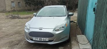 avtomobil elektrik: Ford Focus: 0.5 l | 2012 il | 145800 km Hetçbek