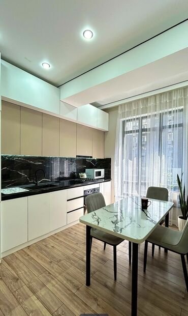 Продажа квартир: 2 комнаты, 56 м², Элитка, 3 этаж, Евроремонт