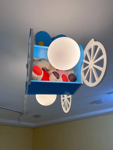 Aksesuarlar üçün vitrinlər: İşlənmiş, Ünvandan götürmə — 8