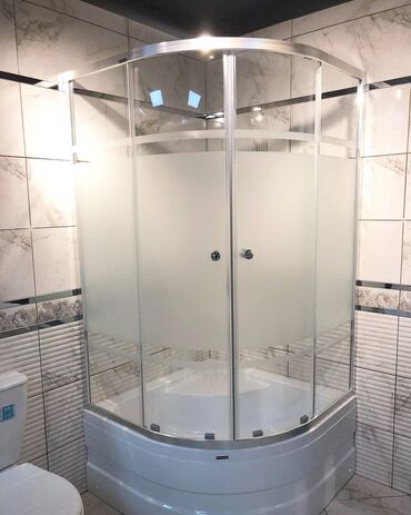 Duş kabinaları, arakəsmələr: Yeni Arakəsmə, Pulsuz çatdırılma — 17