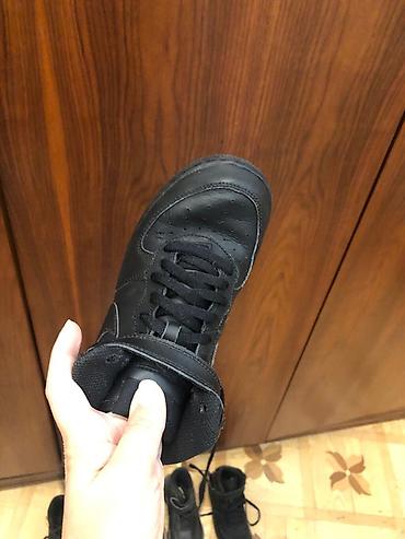 nike hyperko: Original Nike qara rəngli uşaq/yeniyetmə idman ayaqqabısı (high-top) — 10