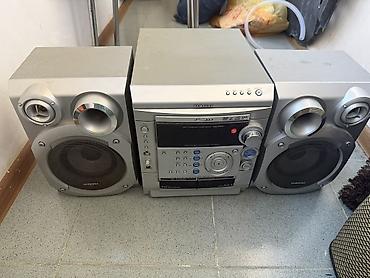 diş: Samsung musiqi mərkəzi – 3 hissəli sistem - Mərkəzi idarəetmə bloku - — 1
