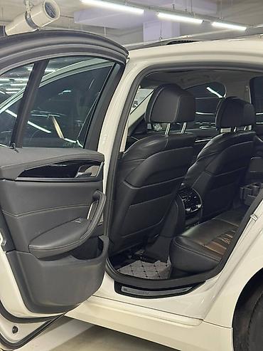 5w 30: BMW 5 series: 2021 г., Седан — 4